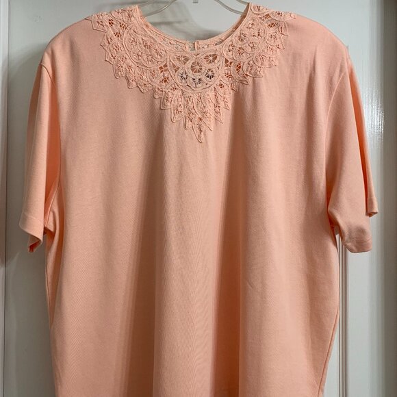 Westbound II Peach Color Blouse with Lace Trim, Size 2X, NWT - Picture 1 of 4